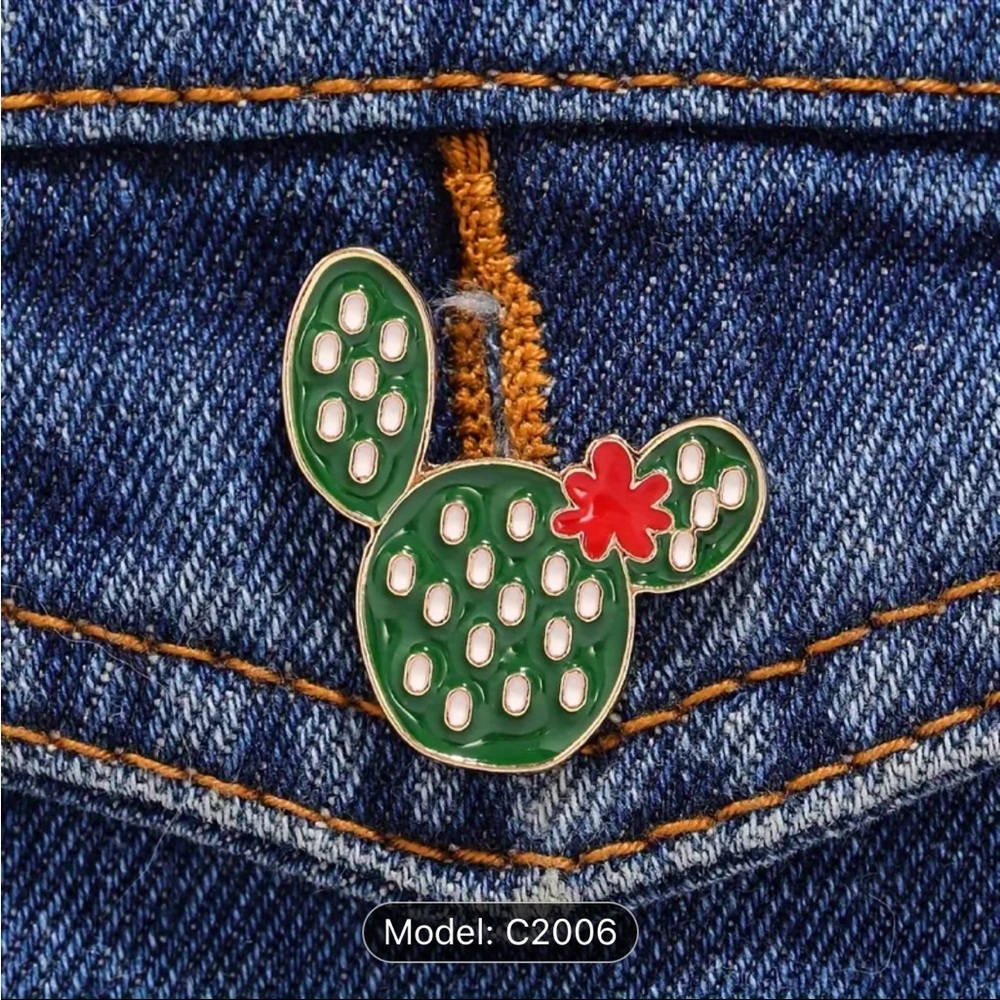Cactus pin
